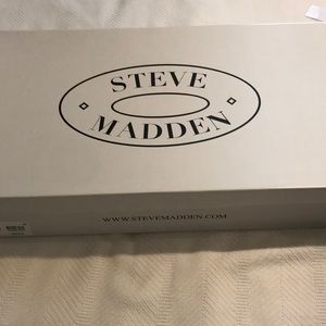 women’s leather boots size 7